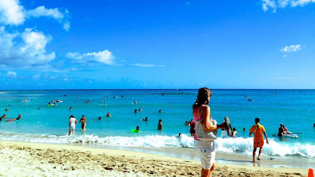 新婚旅行で休暇申請 休んでいい日数は